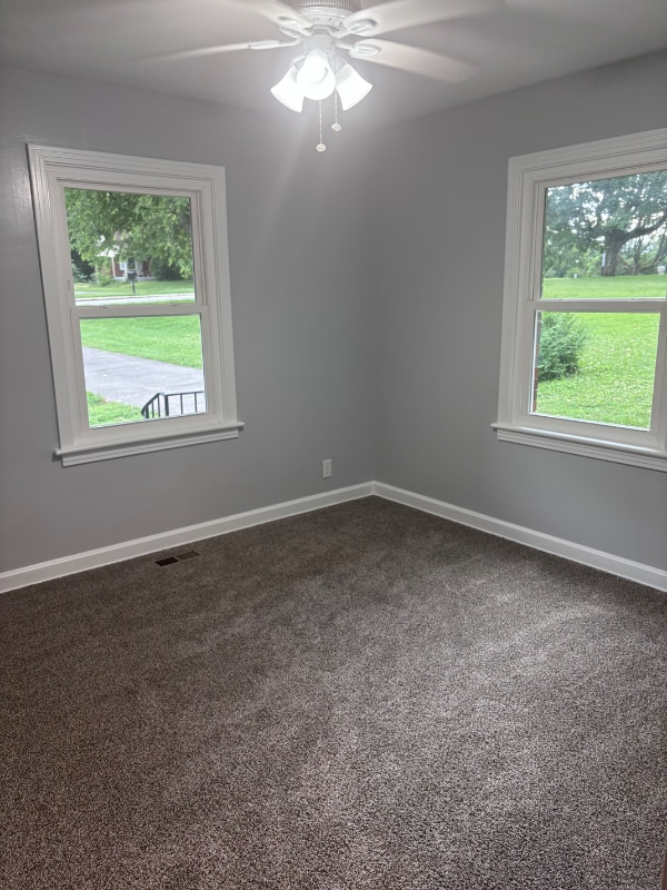 Building Photo - 126 McGavock Pk