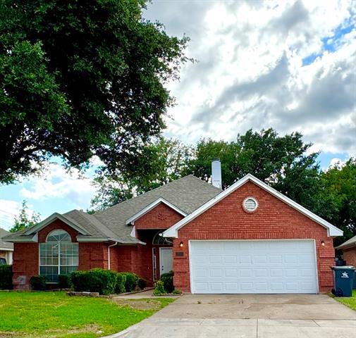 Primary Photo - 3614 Parkmead Dr