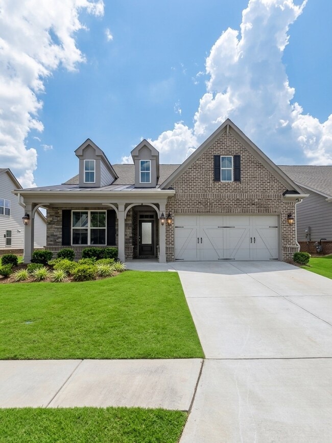 Building Photo - 384 Yardley Ln