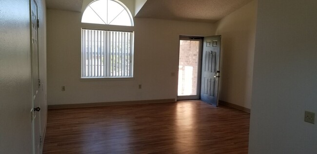 Foto del interior - Cottonwood Estates Apartments