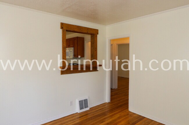 Building Photo - 2630 S 1100 E
