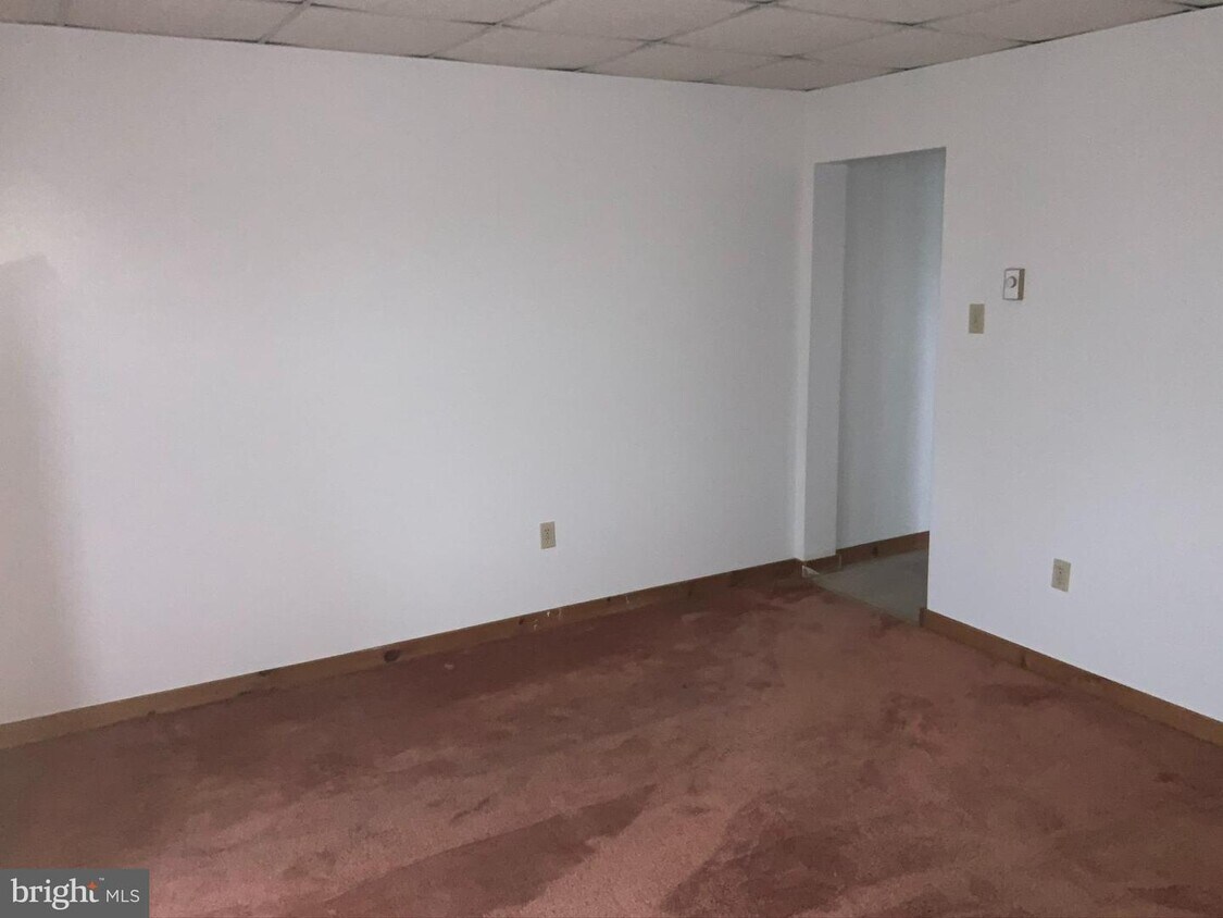 Foto principal - 153 4th St
