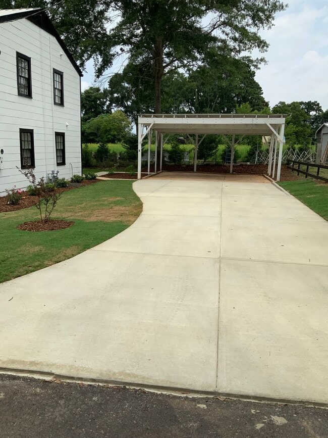 Building Photo - 108 Myrtle Dr
