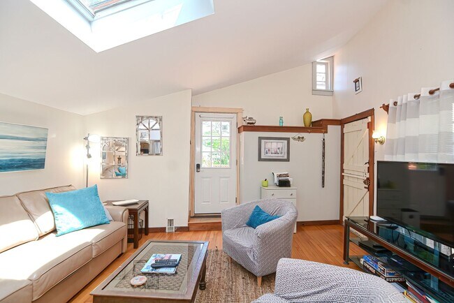 Foto del edificio - WINTER RENTAL: Granite Cottage