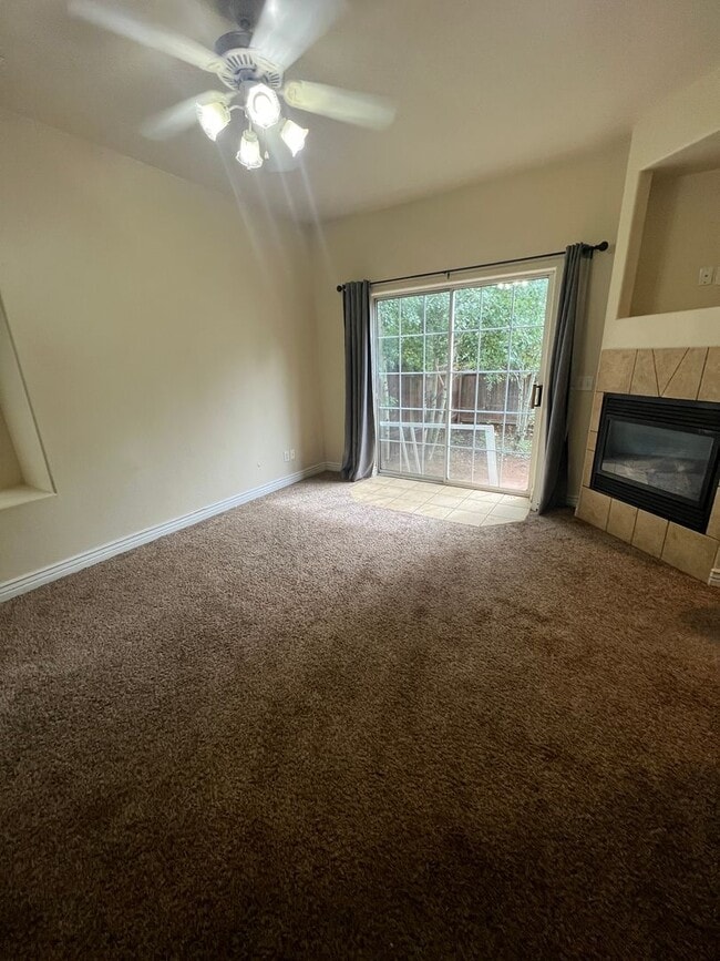 Photo - 597 W Faiths Way Townhome