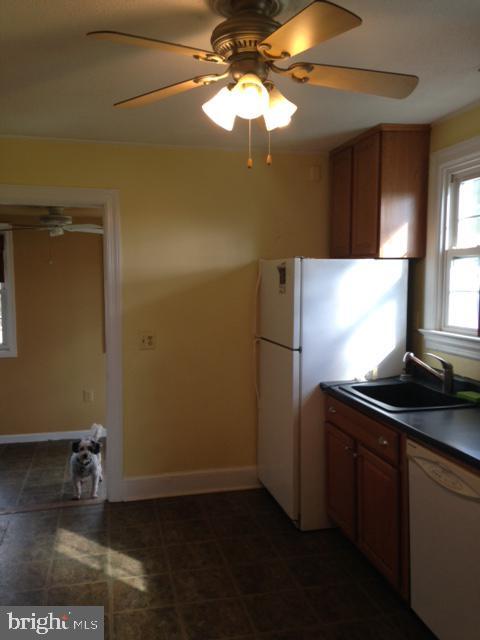 Building Photo - 8538 Opal Rd