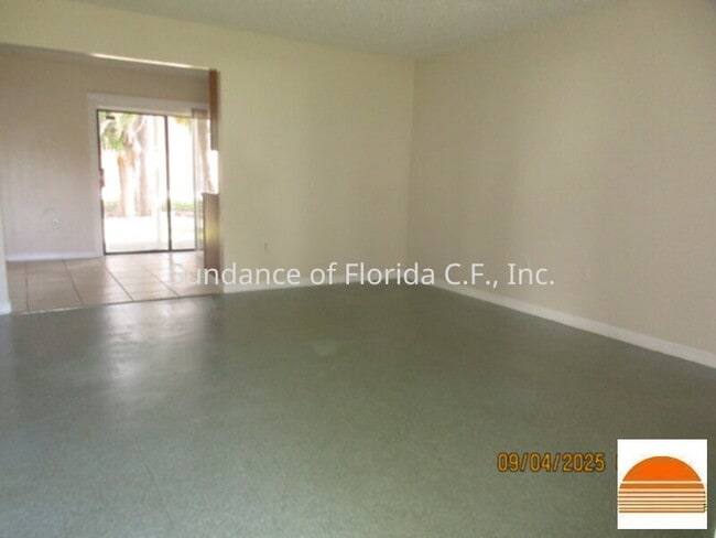 Photo - Near St Cloud Lakefront   Osceola County House