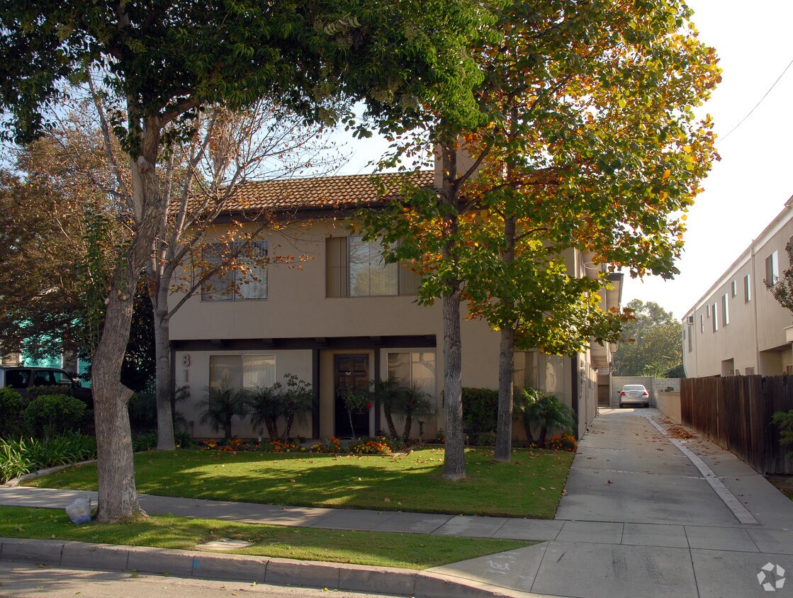 Foto principal - 816 S Sierra Vista Ave
