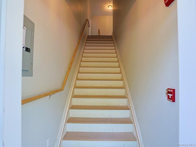 Foto del edificio - 7 Greycourt Ave