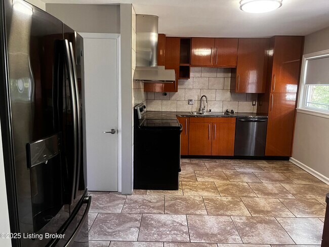 Foto del edificio - 607 Southview Dr