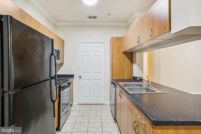 Building Photo - 13506 Derry Glen Ct