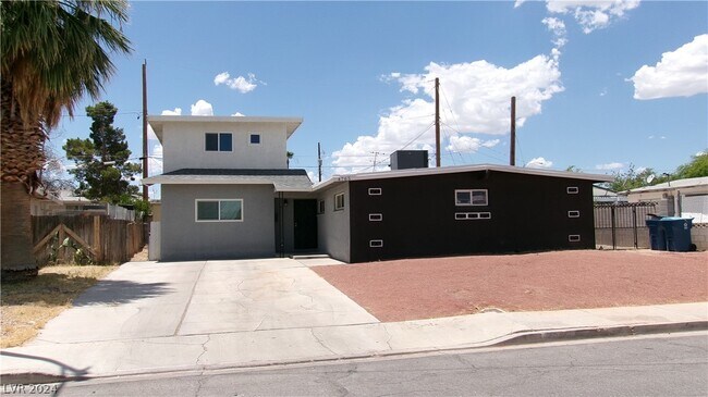 Building Photo - 4765 Blanton Dr
