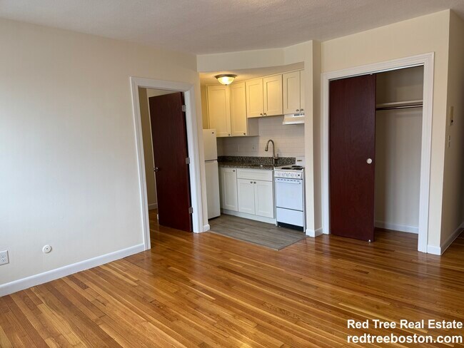 Photo - 168 N Beacon St Apartment