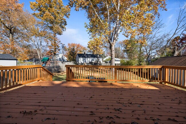 Building Photo - 407 Rose Ln