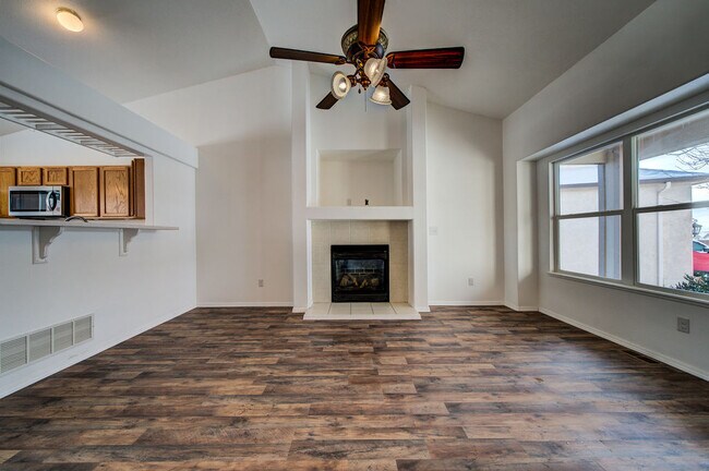 Building Photo - 7380 Middle Bay Way