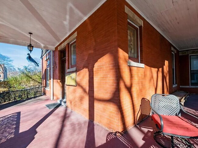 Foto del edificio - 420 N Marion St