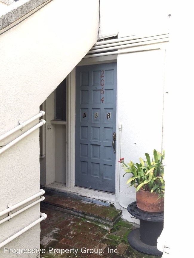 Foto del edificio - 2064 Golden Gate Ave