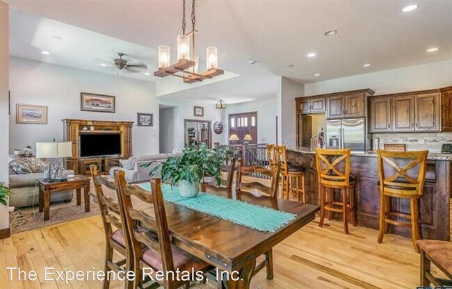 Foto del edificio - 4 br, 3 bath House - 908 S Scarlet Oak Trail