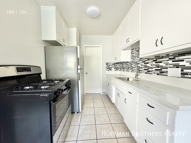 Foto del edificio - 1425 E Appleton St