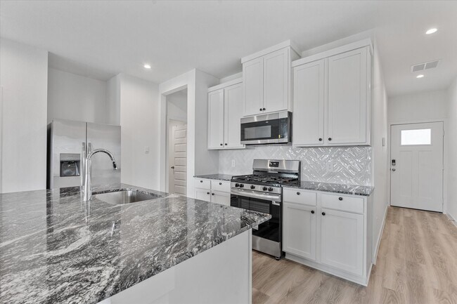 Foto del edificio - 10116 Penryn Frst Trl