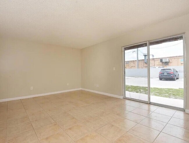 Foto del edificio - 127 Lori Anne Ln