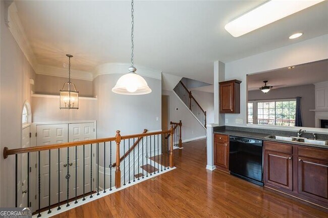 Foto del edificio - 1369 Thornborough Dr