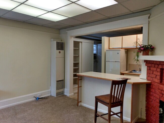 Kitchen and entrance to sleeping area - 1710 N 34th St