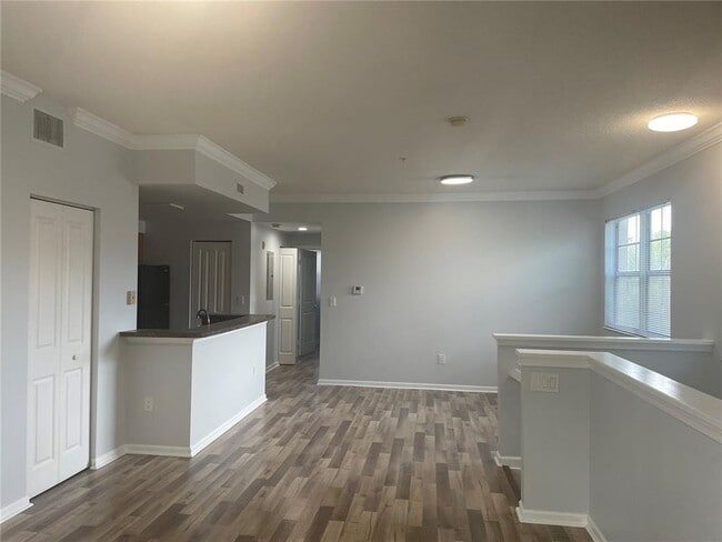 Foto del edificio - 6020 W Sample Rd