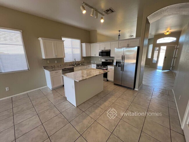 Building Photo - 21164 N 90th Ln