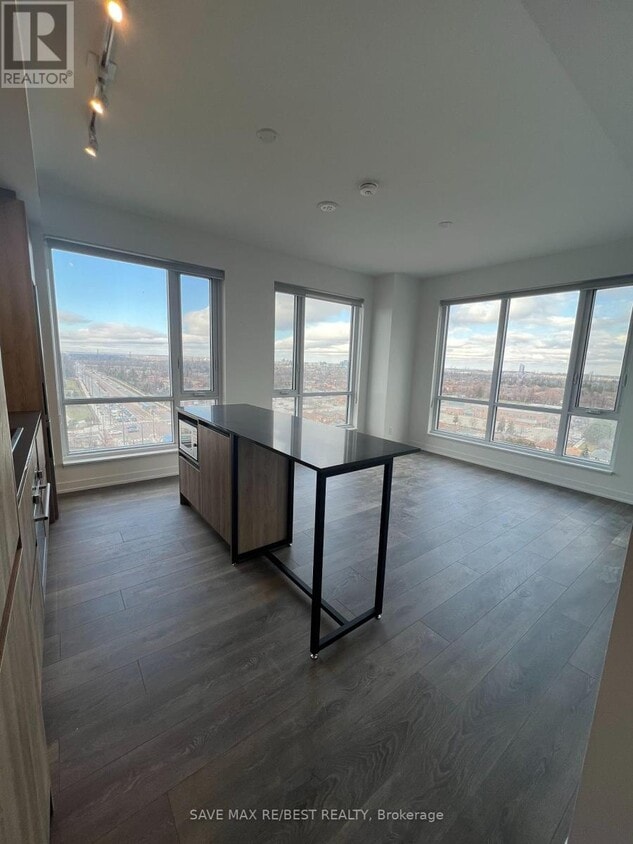 Photo principale - 7950-B-7950 Bathurst St