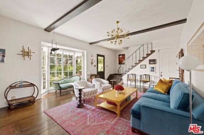 Foto del edificio - 10966 Strathmore Dr