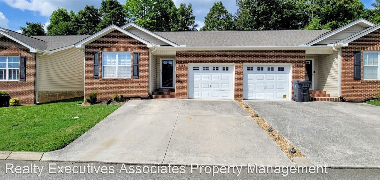 Primary Photo - 2 br, 2 bath House - 5813 Metropolitan Way