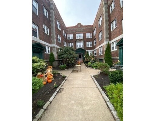 Foto del edificio - 15 Ives St