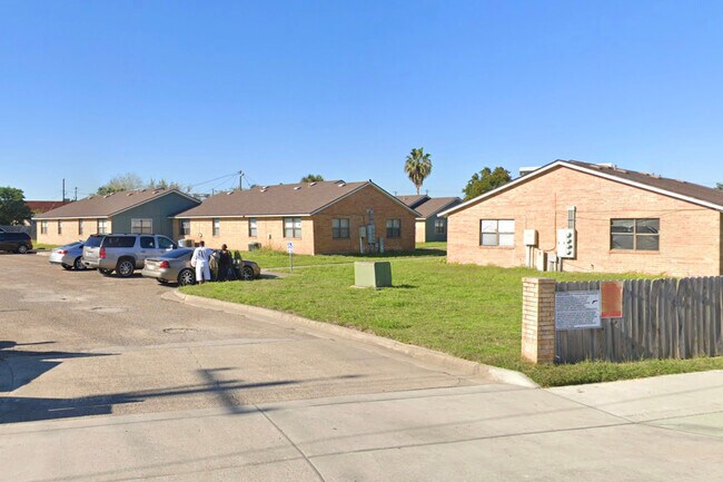 Foto del edificio - 509 Old Robstown Rd