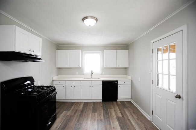 Foto del edificio - 1305 W 21st St
