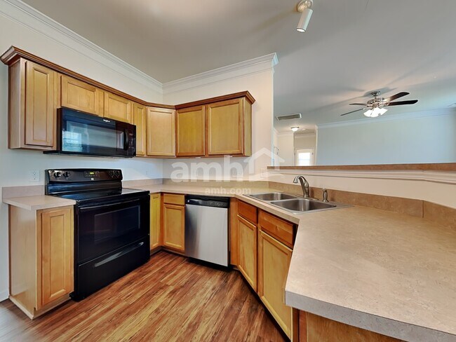 Building Photo - 1416 Paulonia Way