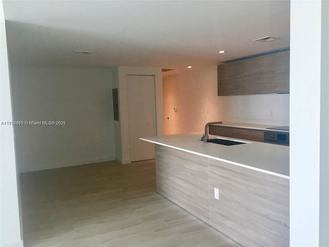 Photo - 1300 South Miami Avenue Apt #2310, Miami, FL 33130 - 2 BR 2 BA condo