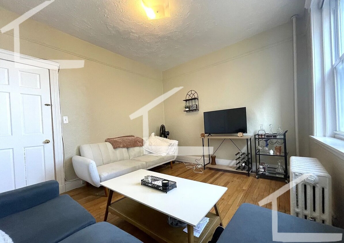 Photo - 1701 Commonwealth Ave #27 Boston MA 02135