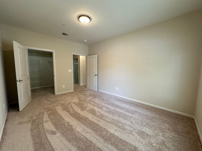 Interior Photo - Providence on the Park