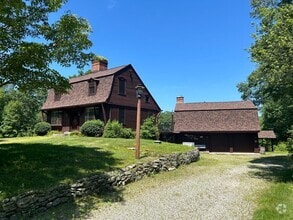 Building Photo - 114 Mile Creek Rd