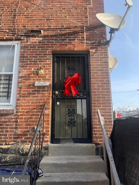 Building Photo - 1666 S 54TH St