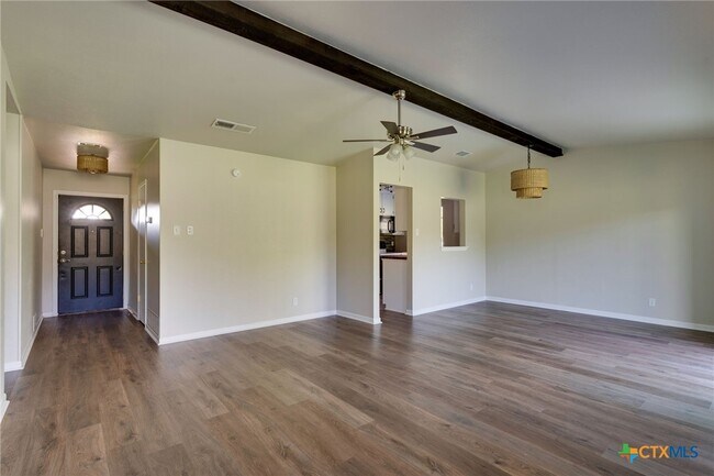 Building Photo - 3008 Belmont Dr