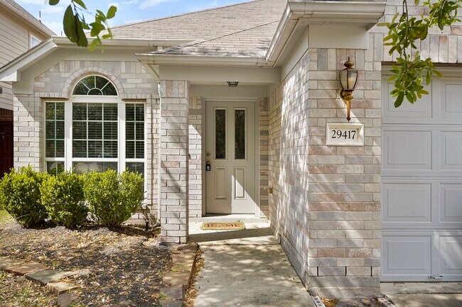 Foto del edificio - 29417 Forest Floor Ln