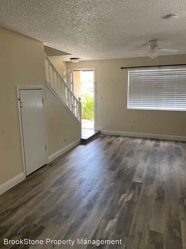Building Photo - 2 br, 1.5 bath House - 991 N 1725 W #64