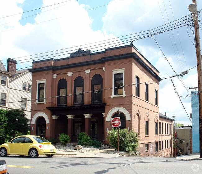 Craig Street Apartments Apartments Pittsburgh, PA