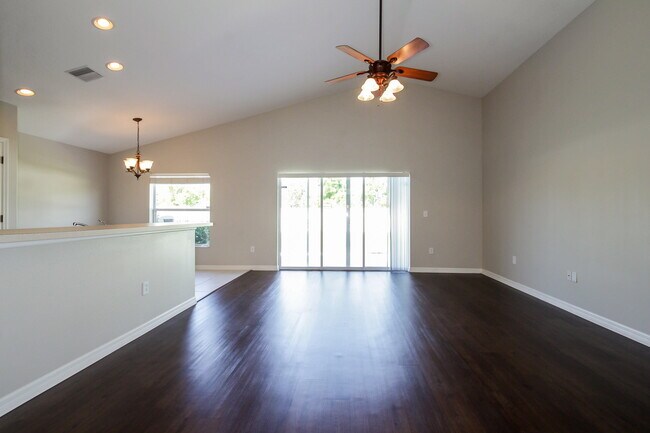 Building Photo - 10313 Celtic Ash Dr