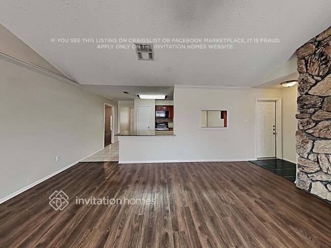 Building Photo - 16611 Blackhawk Blvd