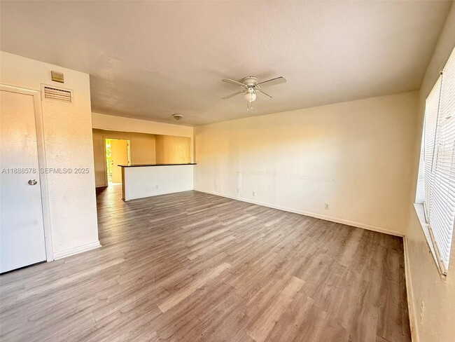 Building Photo - 5970 NW 28th St