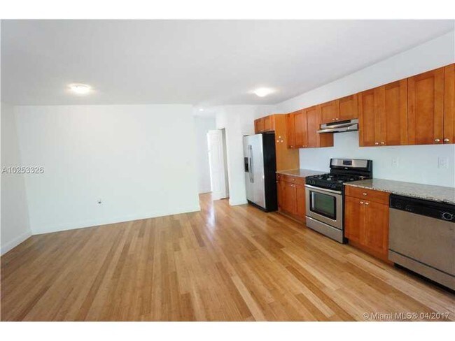 Building Photo - 7930 Tatum Waterway Dr