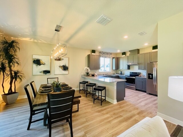 Dining room - 2770 Sanctuary Dr